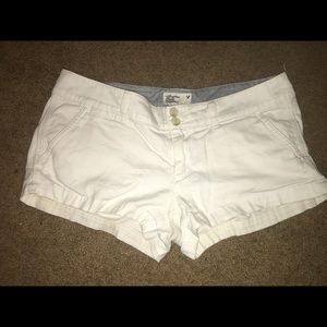 AE white short shorts